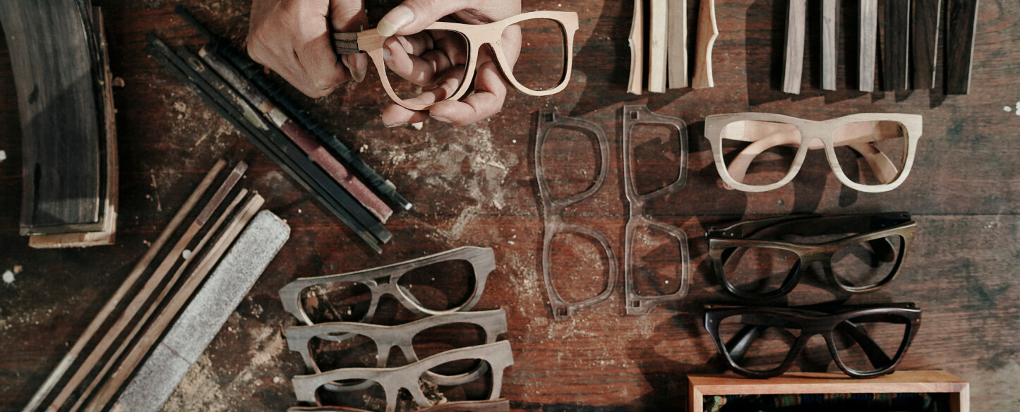 custom frames