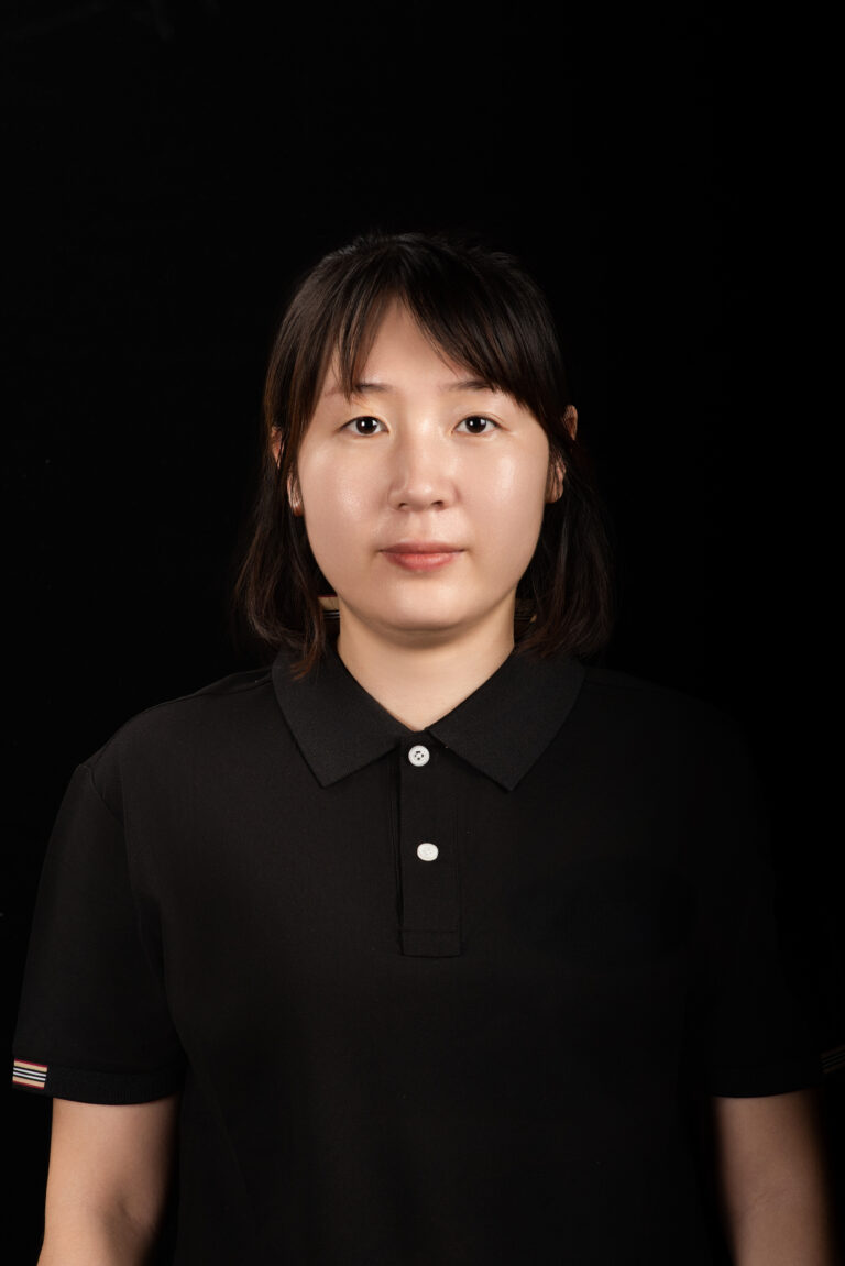 Alice, Purchasing Manager