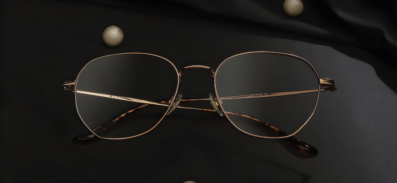 metal vs titanium frames | D Marjan Opticals | metal and titanium frames