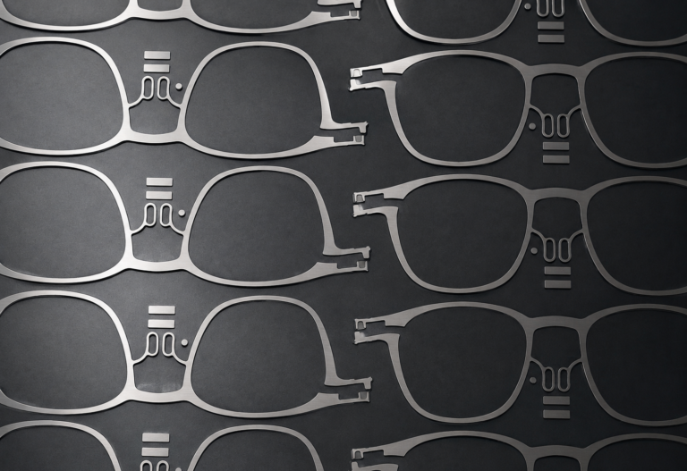 Metal eyewear frame detail
