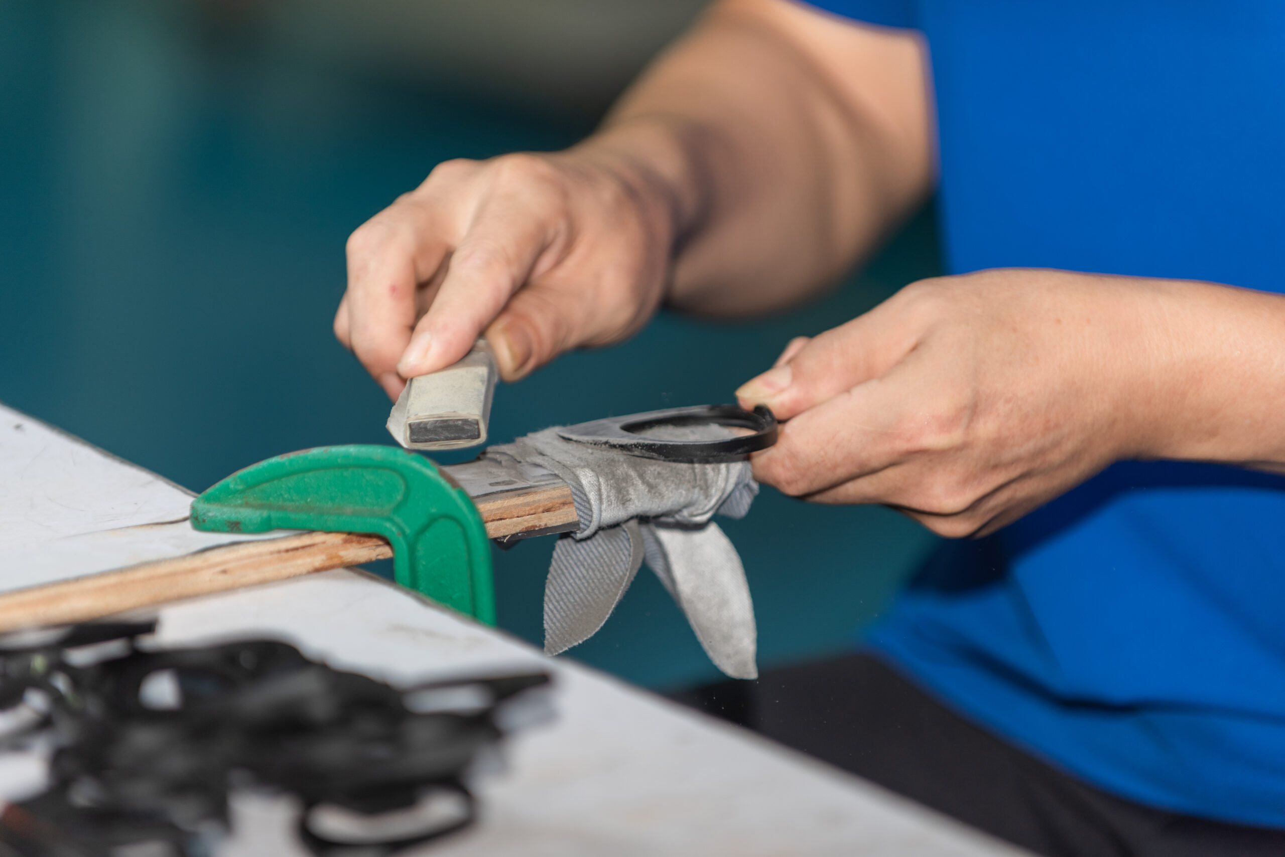 Detail and finish coordination in D Marjan eyewear manufacturing