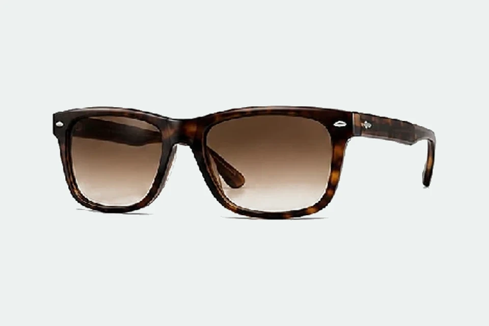 Premium Eyewear collection direction